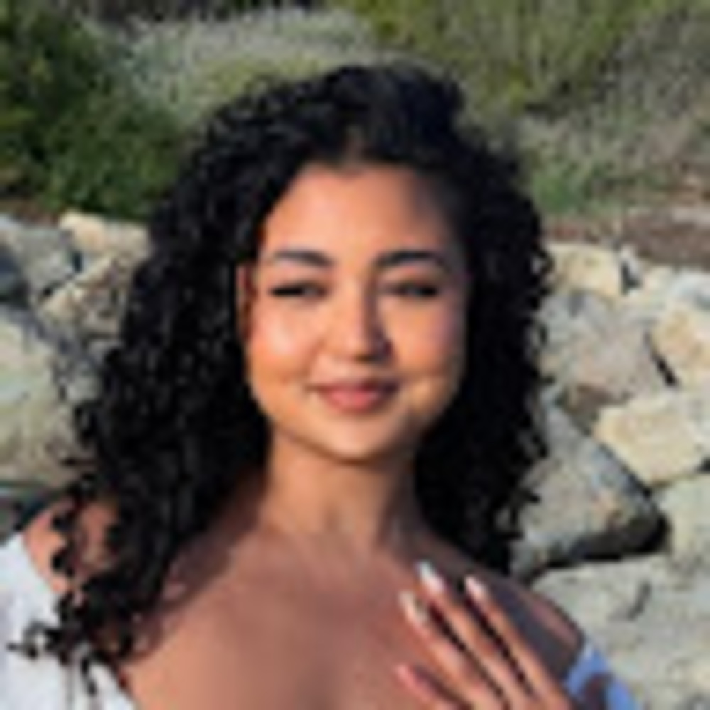 Meet your Posher, Arielle